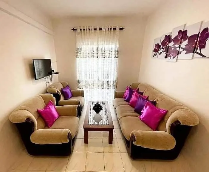 Guest house Qiqi Airport Villa Katunayake